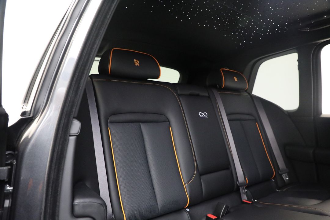 2026 Rolls-Royce Black Badge Cullinan