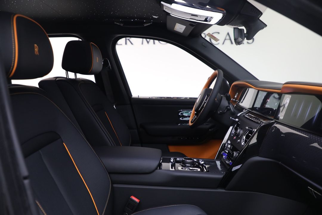 2026 Rolls-Royce Black Badge Cullinan