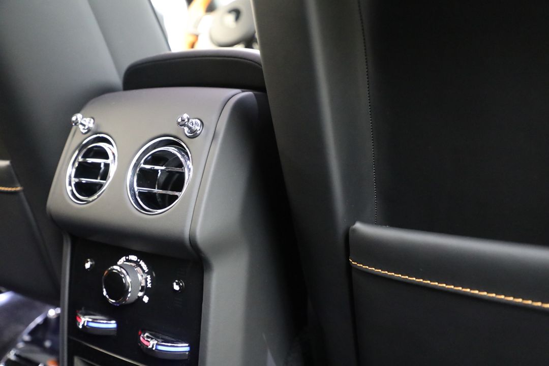 2026 Rolls-Royce Black Badge Cullinan