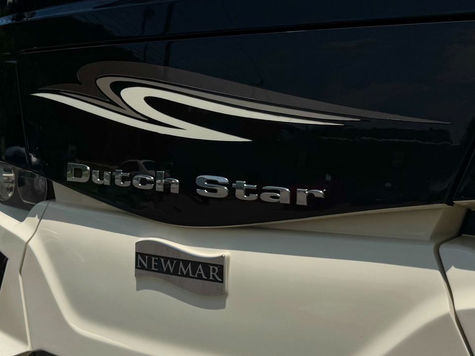 2019 Newmar Dutch Star 4018