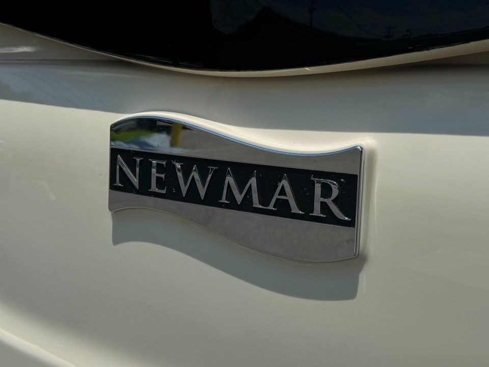 2019 Newmar Dutch Star 4018