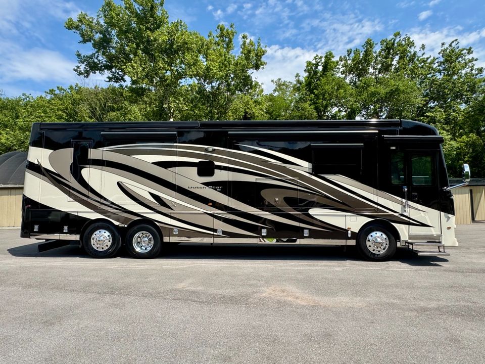 2019 Newmar Dutch Star 4018