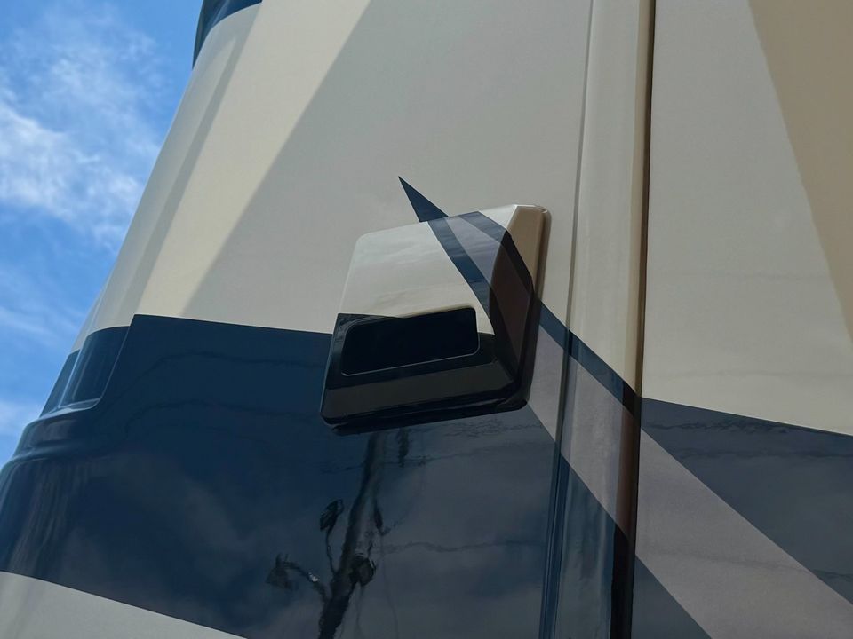 2019 Newmar Dutch Star 4018