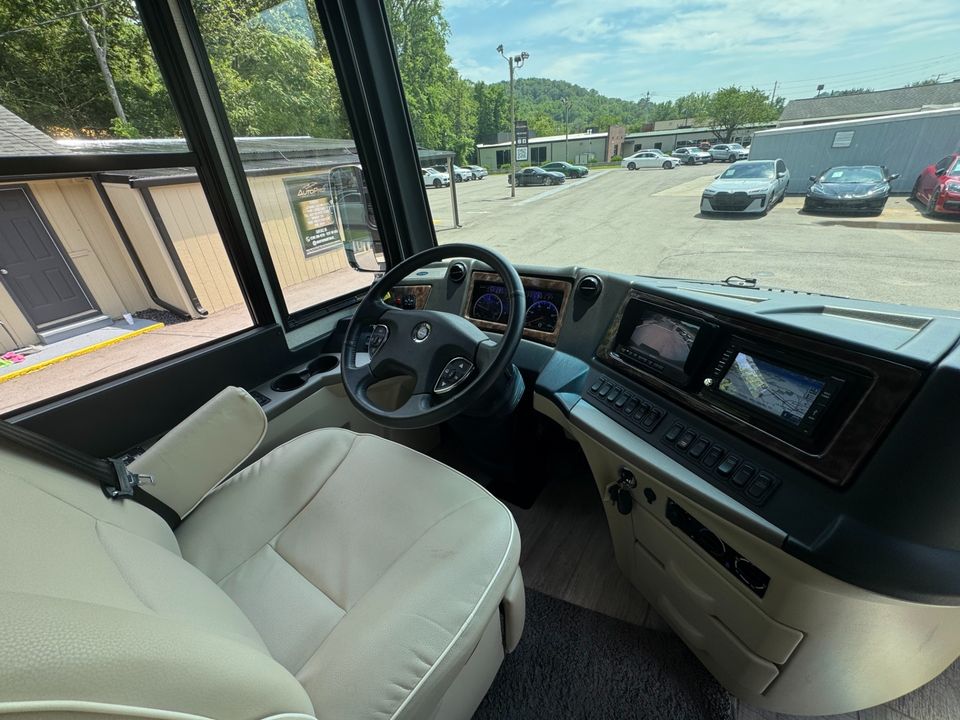 2019 Newmar Dutch Star 4018