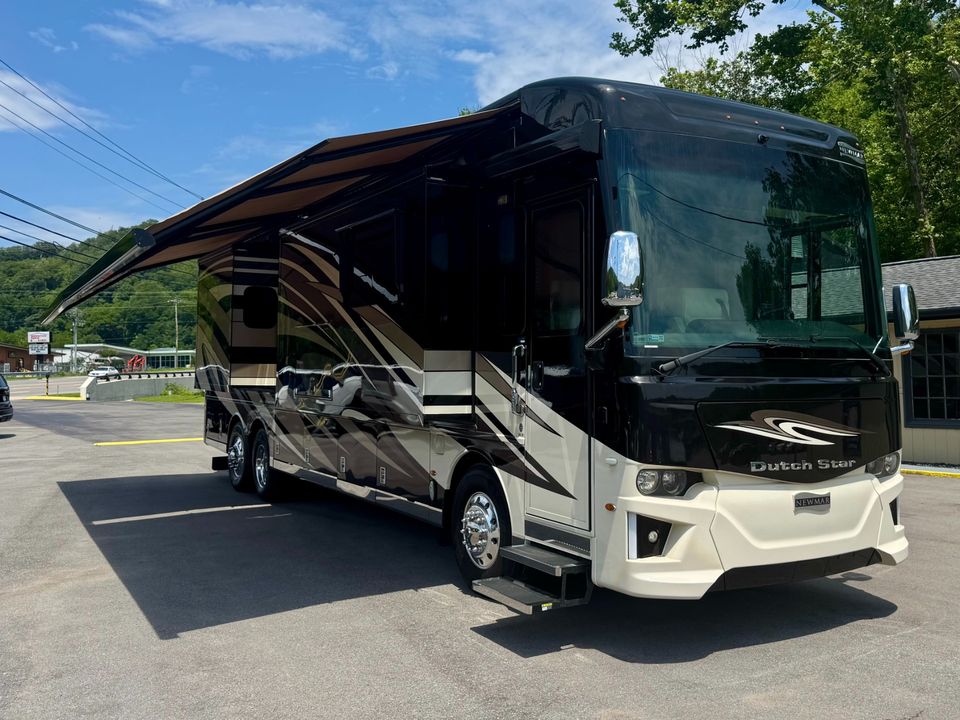 2019 Newmar Dutch Star 4018