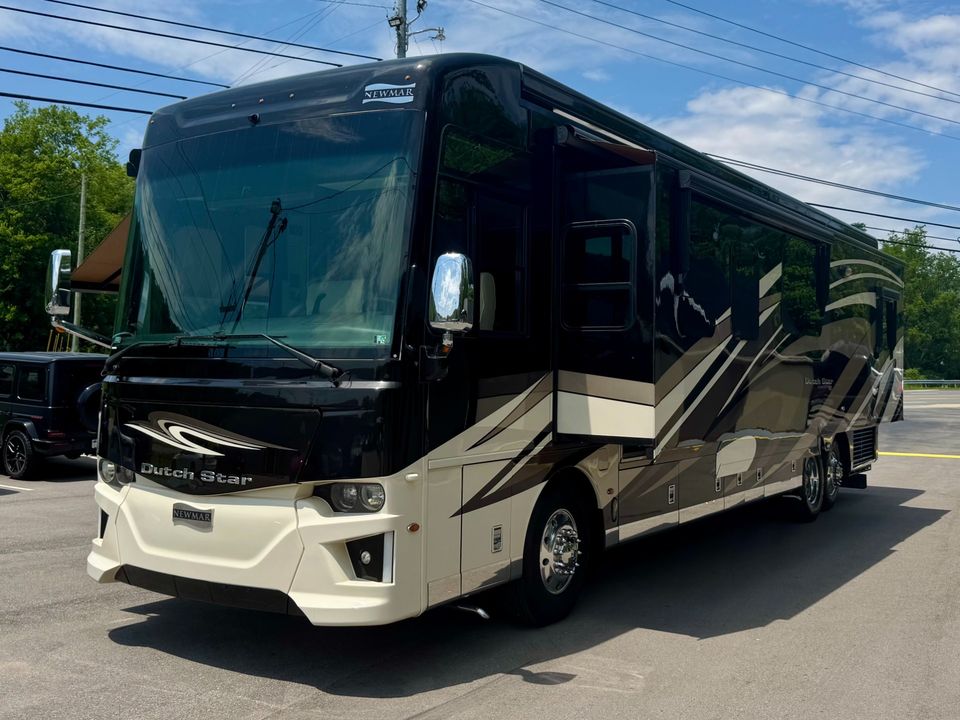 2019 Newmar Dutch Star 4018