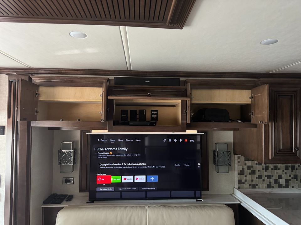 2019 Newmar Dutch Star 4018