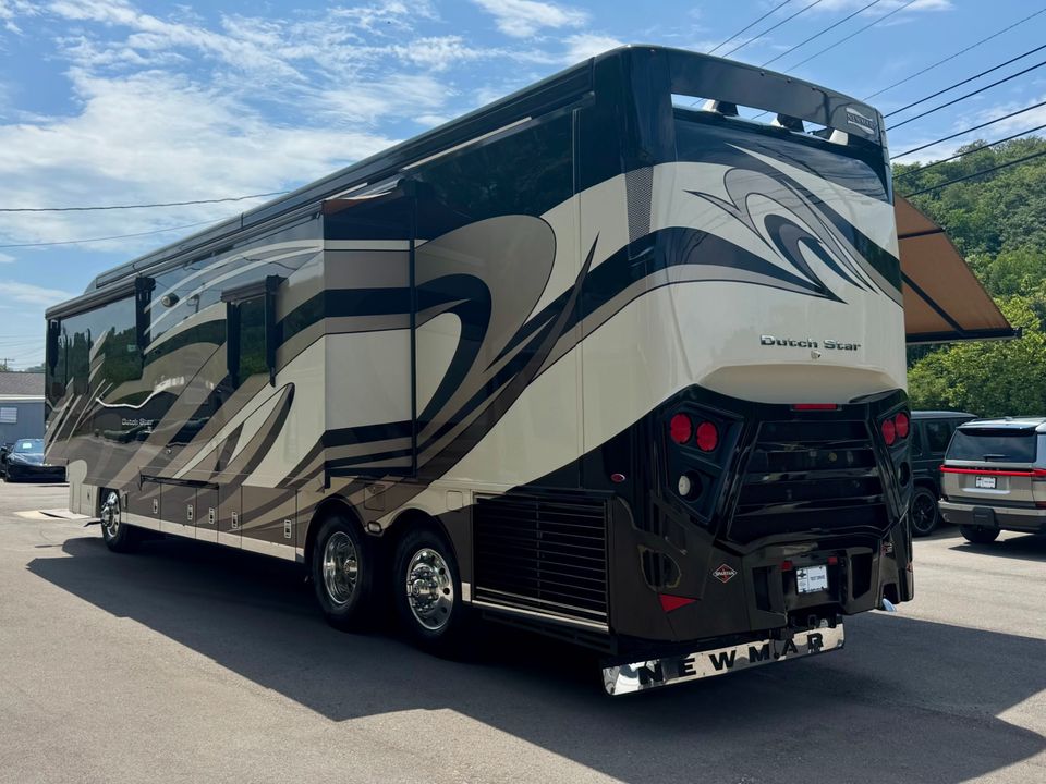 2019 Newmar Dutch Star 4018