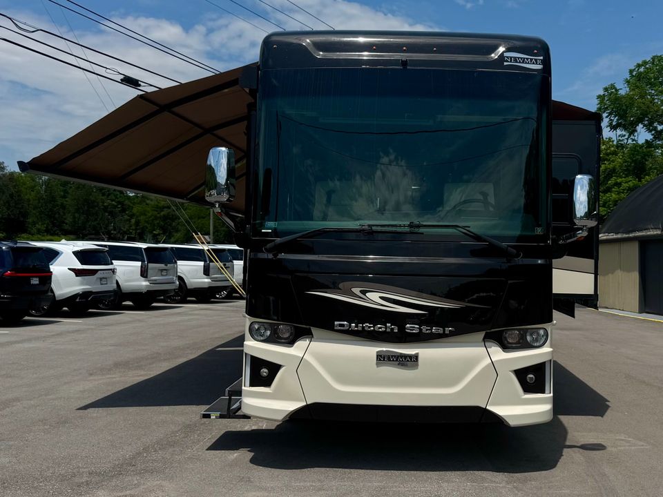 2019 Newmar Dutch Star 4018