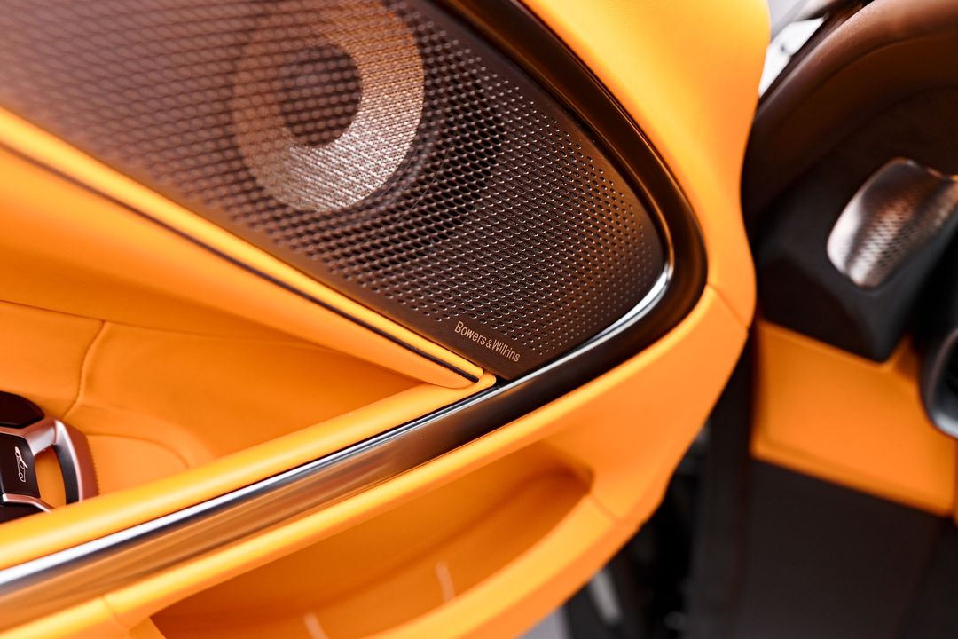 2025 McLaren Artura