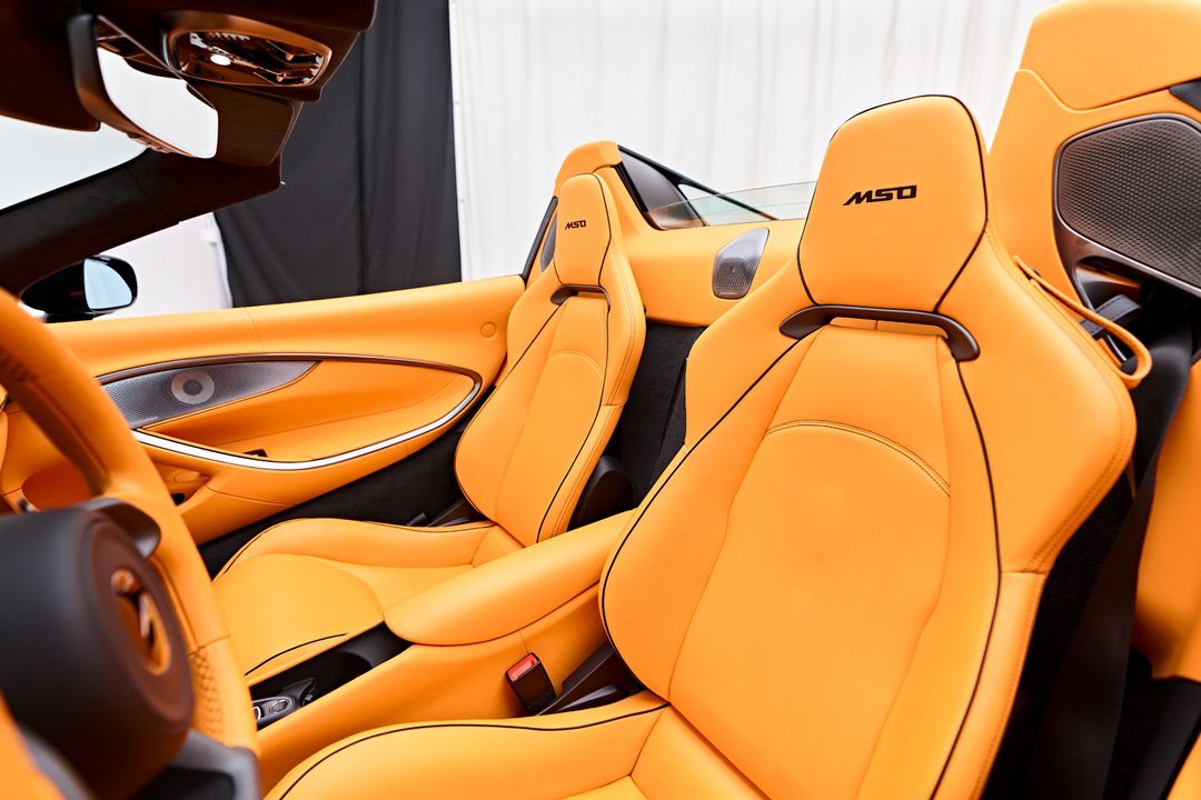 2025 McLaren Artura