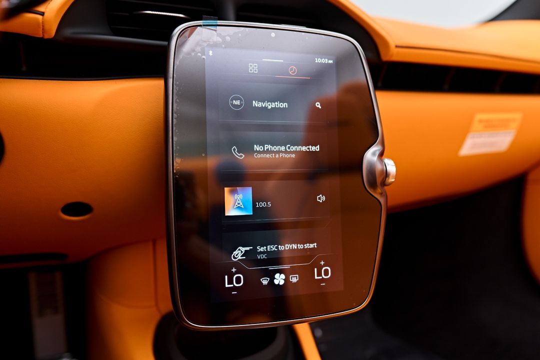 2025 McLaren Artura
