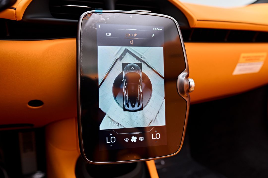 2025 McLaren Artura