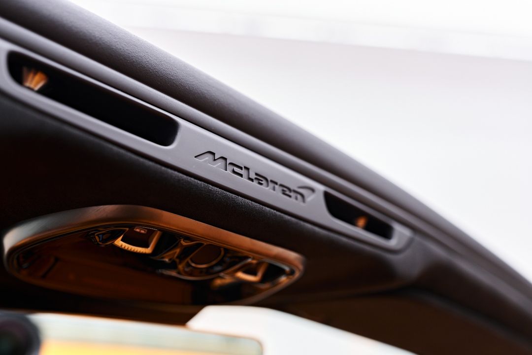2025 McLaren Artura