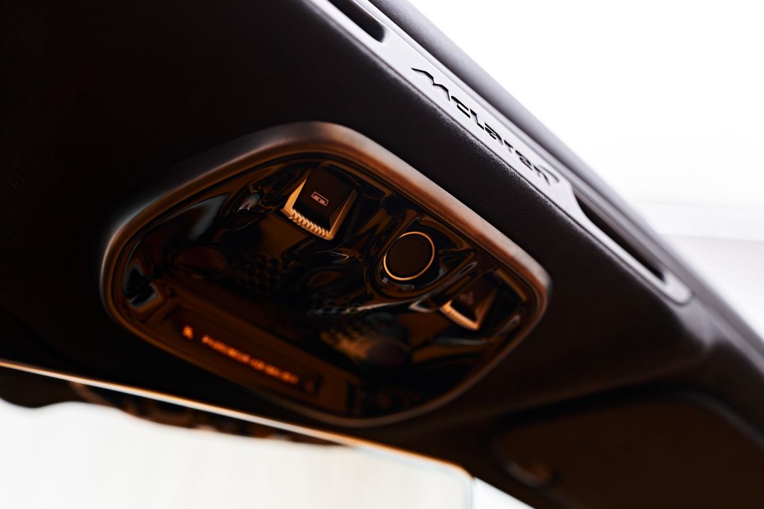 2025 McLaren Artura