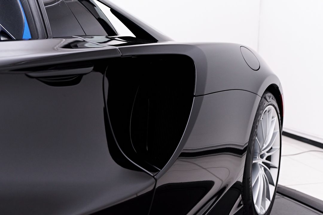 2025 McLaren Artura