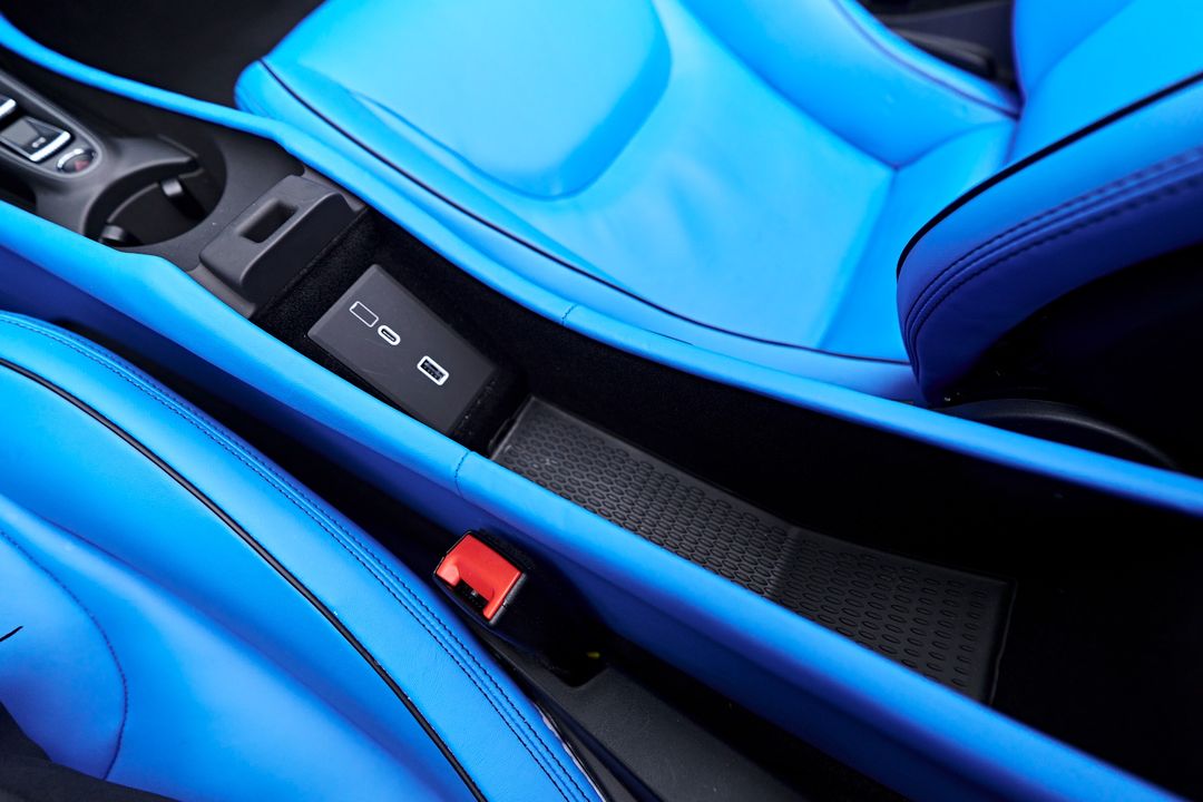 2025 McLaren Artura