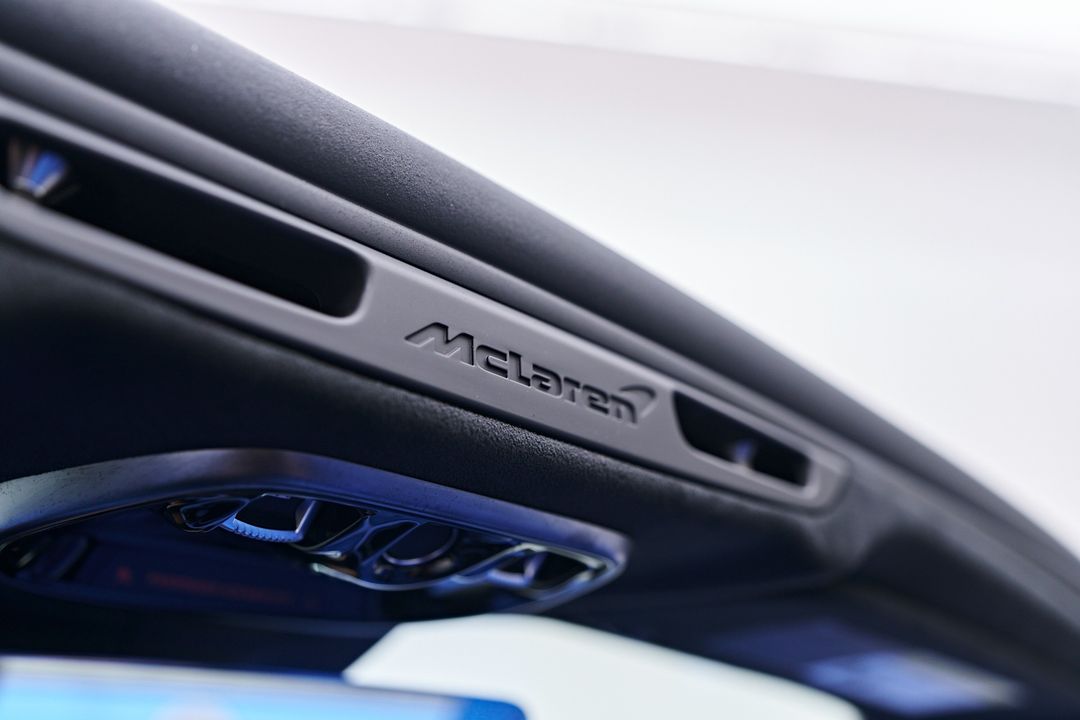 2025 McLaren Artura