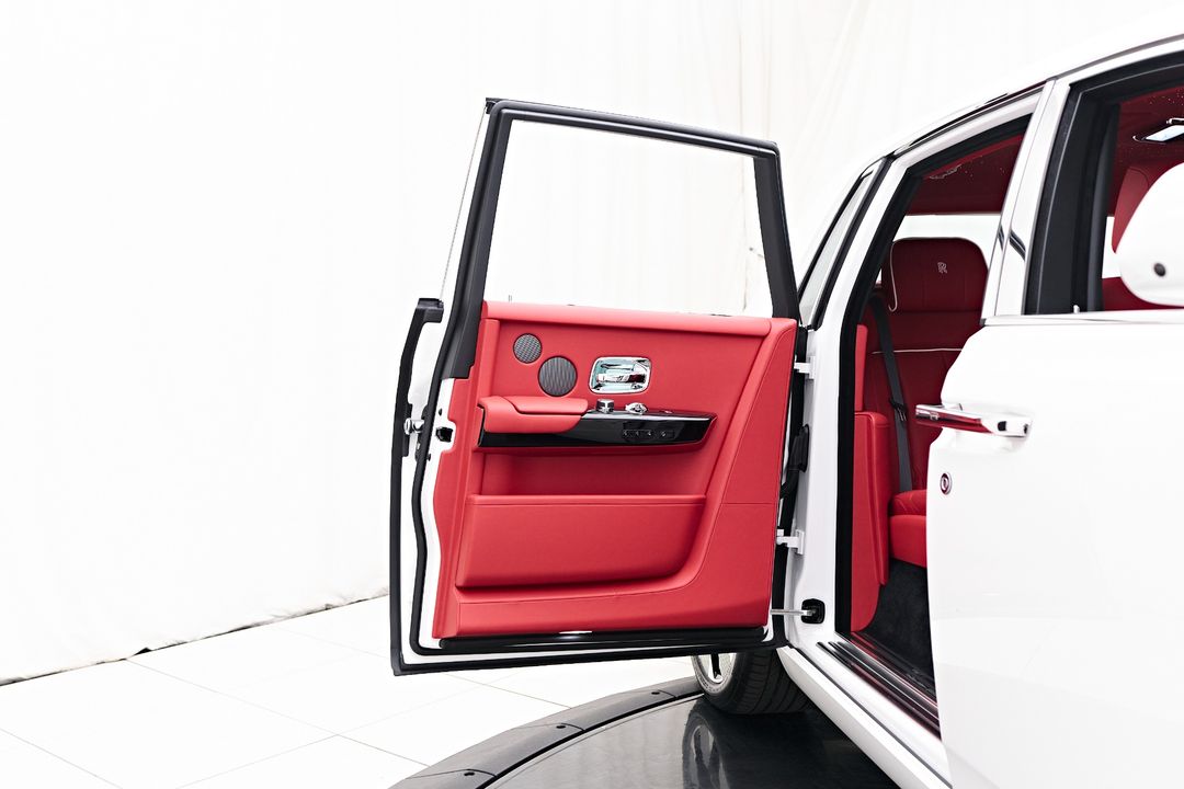 2025 Rolls-Royce Phantom