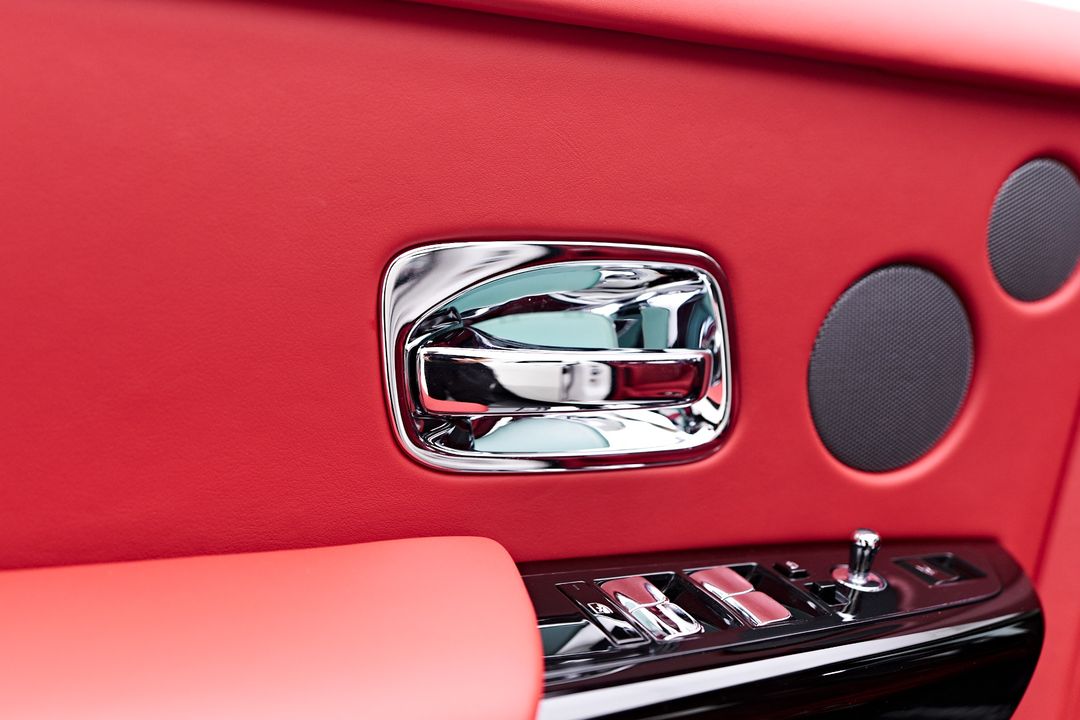 2025 Rolls-Royce Phantom