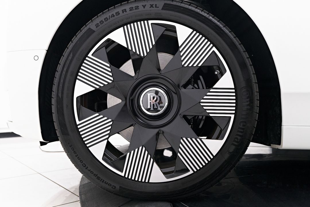 2025 Rolls-Royce Phantom