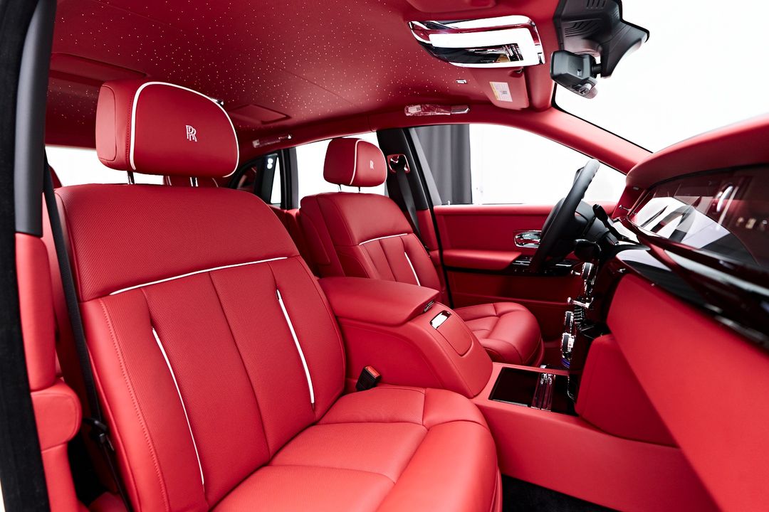 2025 Rolls-Royce Phantom
