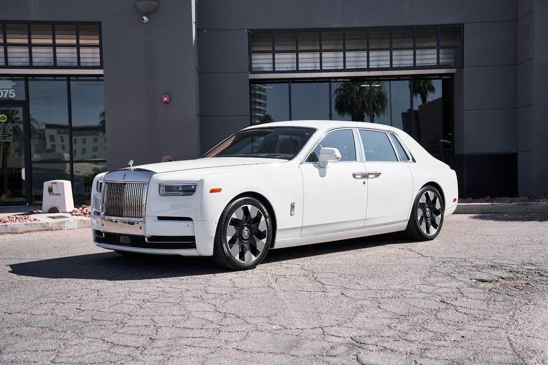 2025 Rolls-Royce Phantom