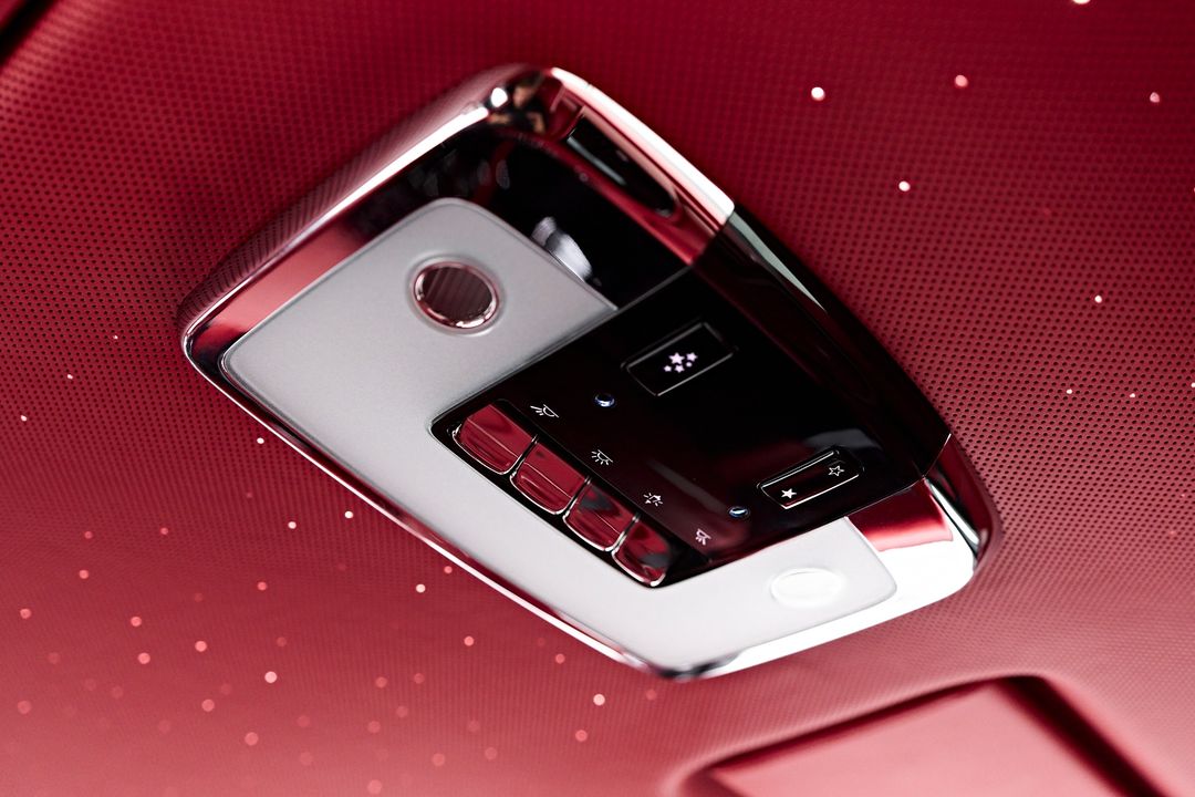 2025 Rolls-Royce Phantom