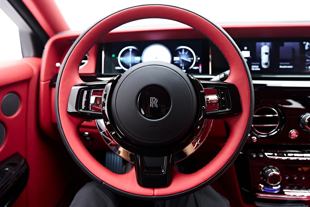 2025 Rolls-Royce Phantom