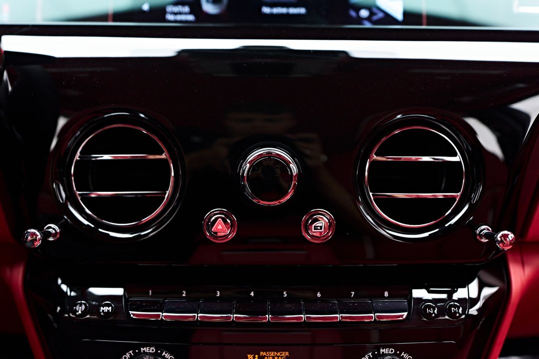 2025 Rolls-Royce Phantom
