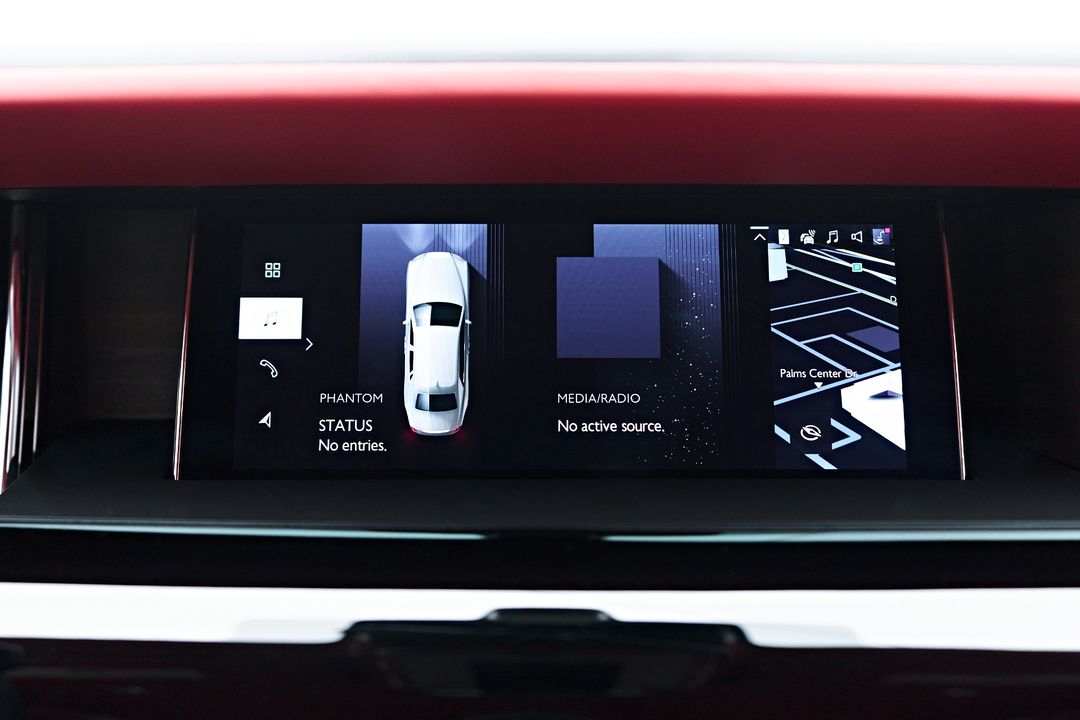 2025 Rolls-Royce Phantom