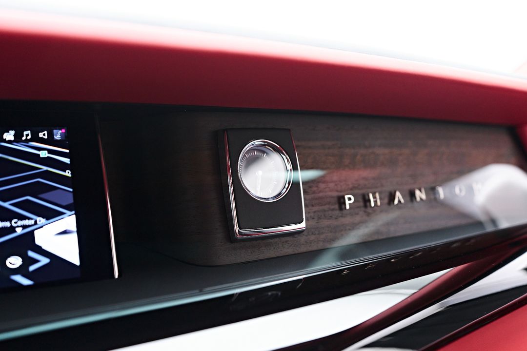 2025 Rolls-Royce Phantom