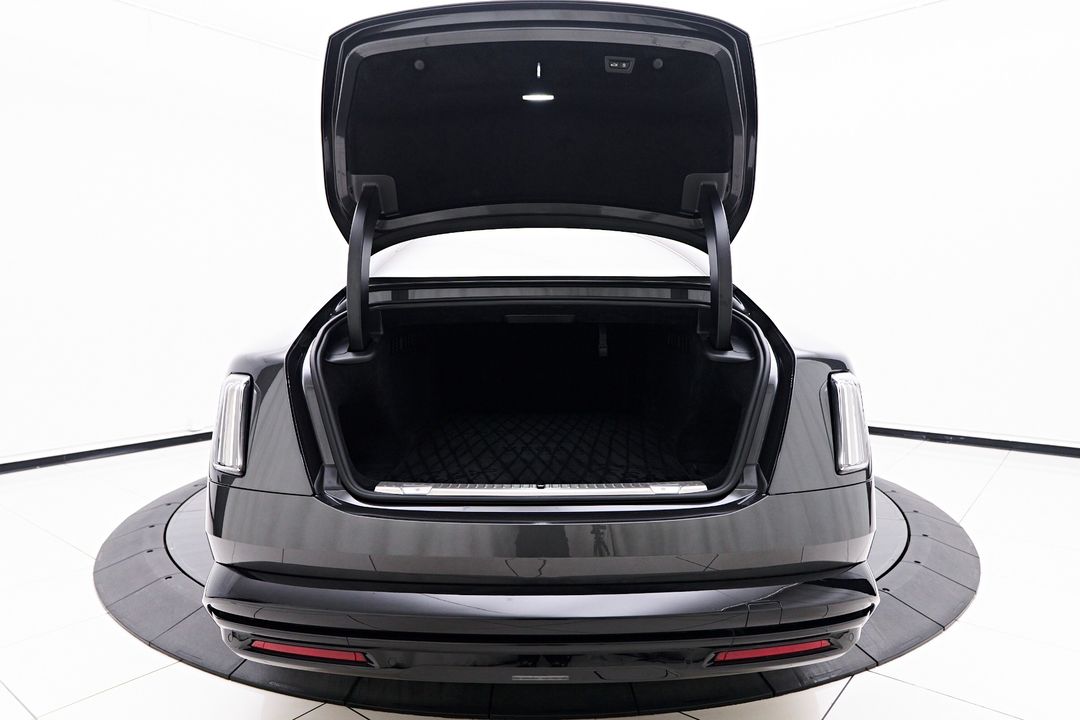 2025 Rolls-Royce Spectre