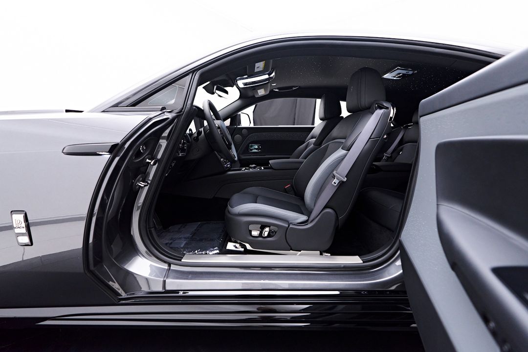 2025 Rolls-Royce Spectre