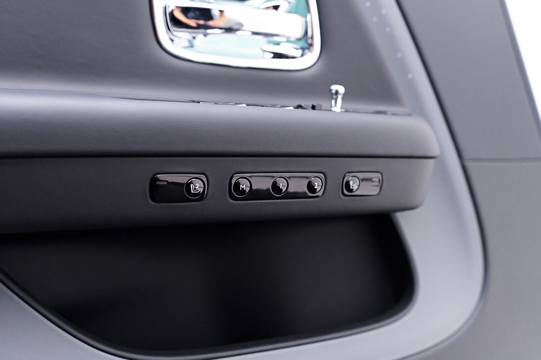 2025 Rolls-Royce Spectre