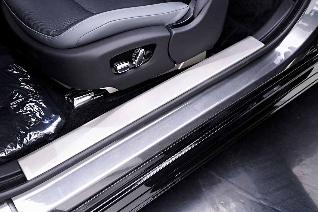 2025 Rolls-Royce Spectre