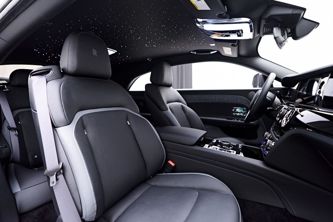 2025 Rolls-Royce Spectre