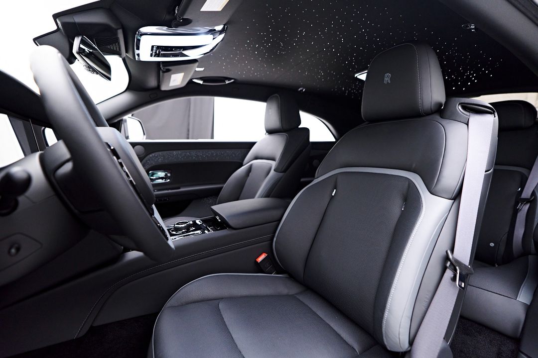 2025 Rolls-Royce Spectre