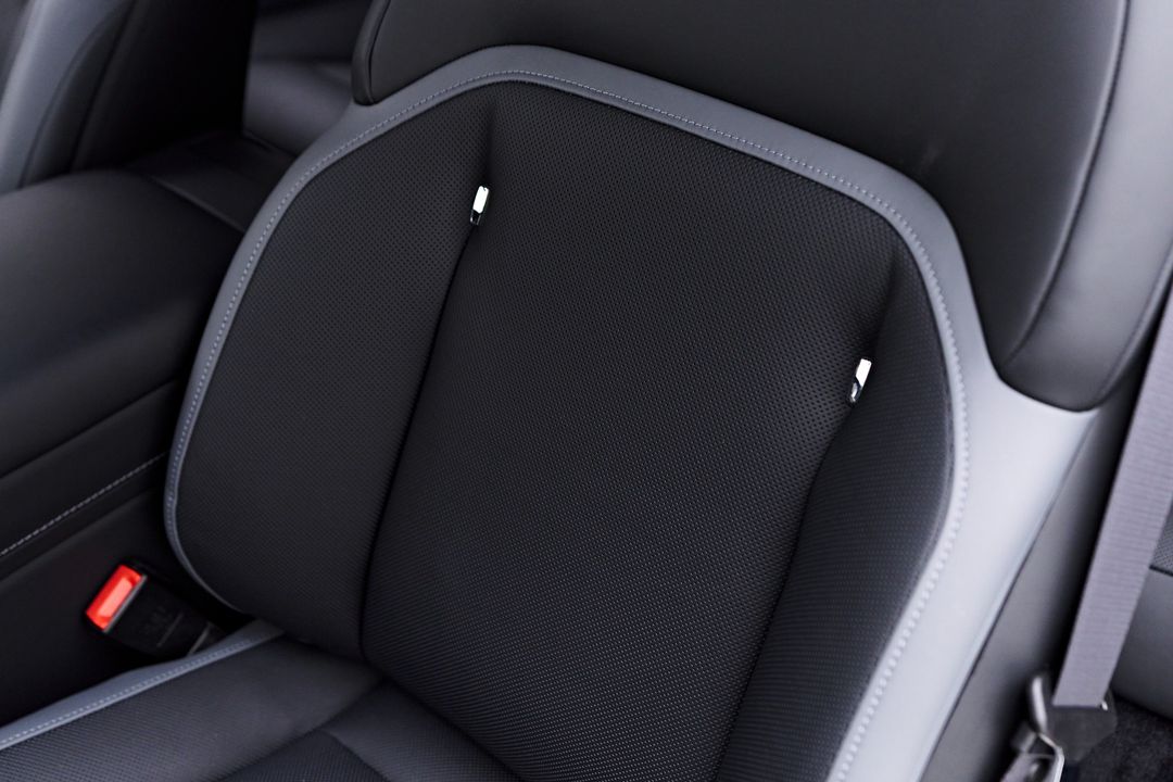 2025 Rolls-Royce Spectre