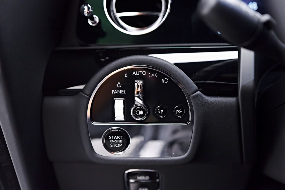 2025 Rolls-Royce Spectre