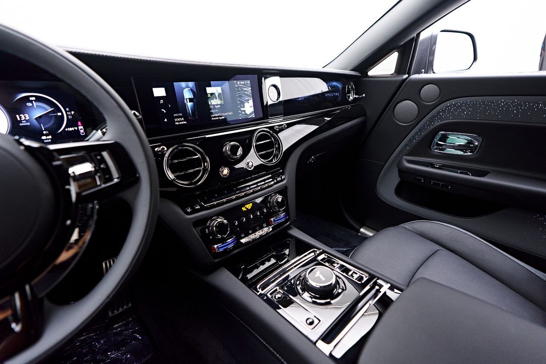 2025 Rolls-Royce Spectre