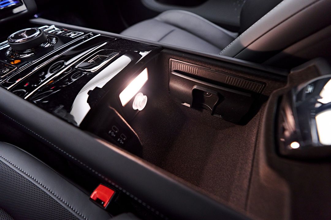 2025 Rolls-Royce Spectre