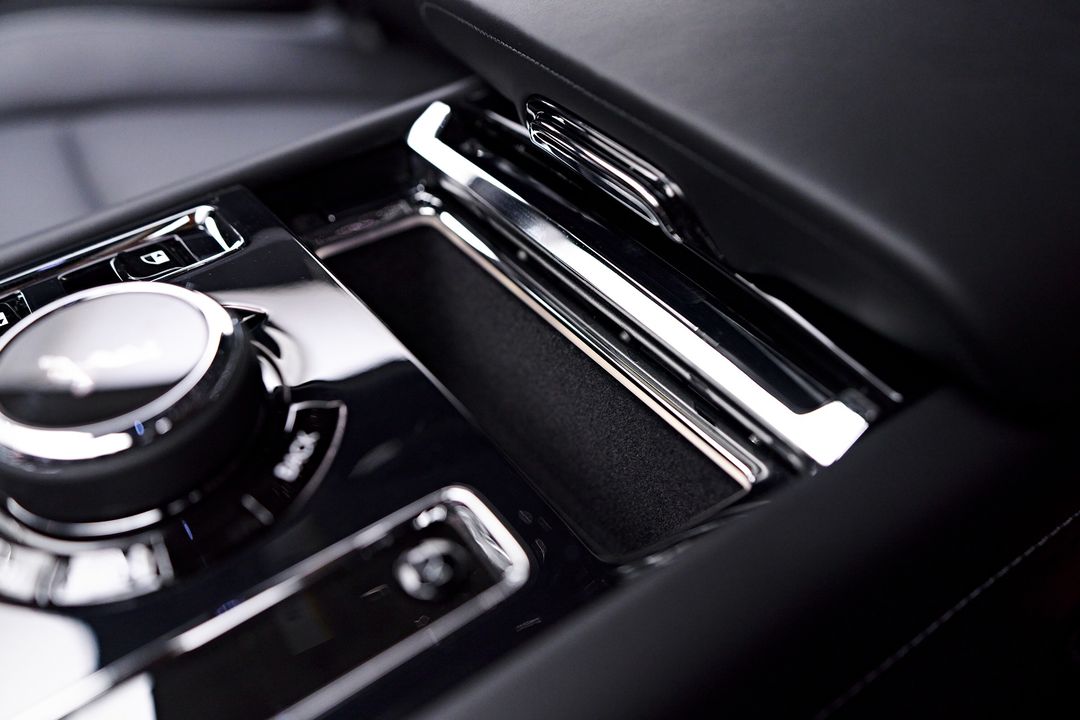 2025 Rolls-Royce Spectre