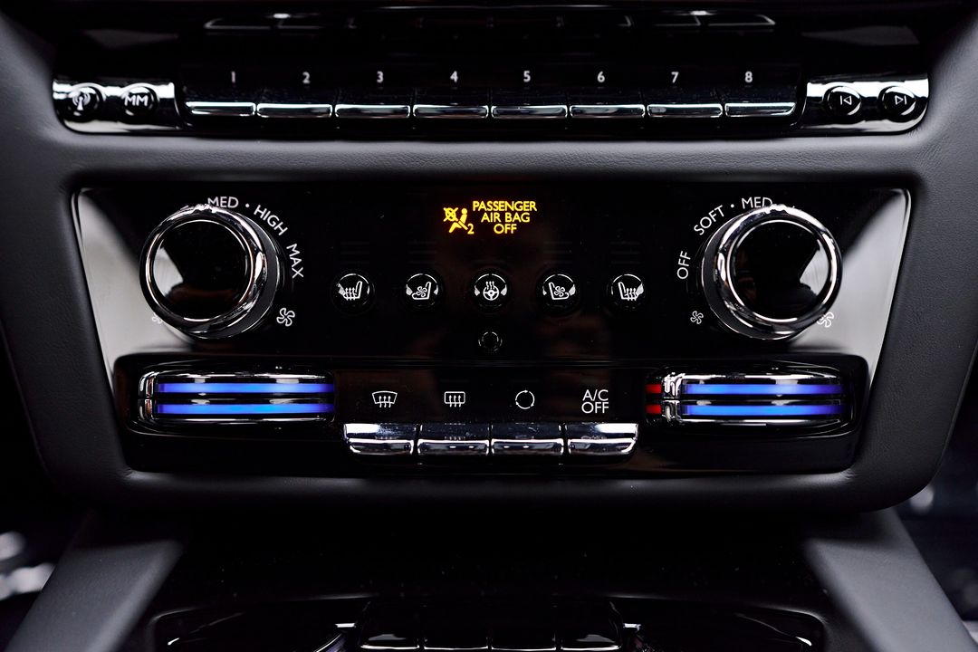 2025 Rolls-Royce Spectre