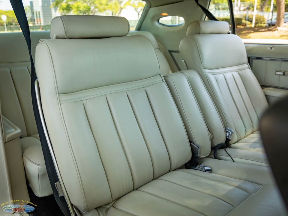 1977 Lincoln Continental Mark V