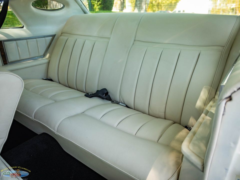 1977 Lincoln Continental Mark V