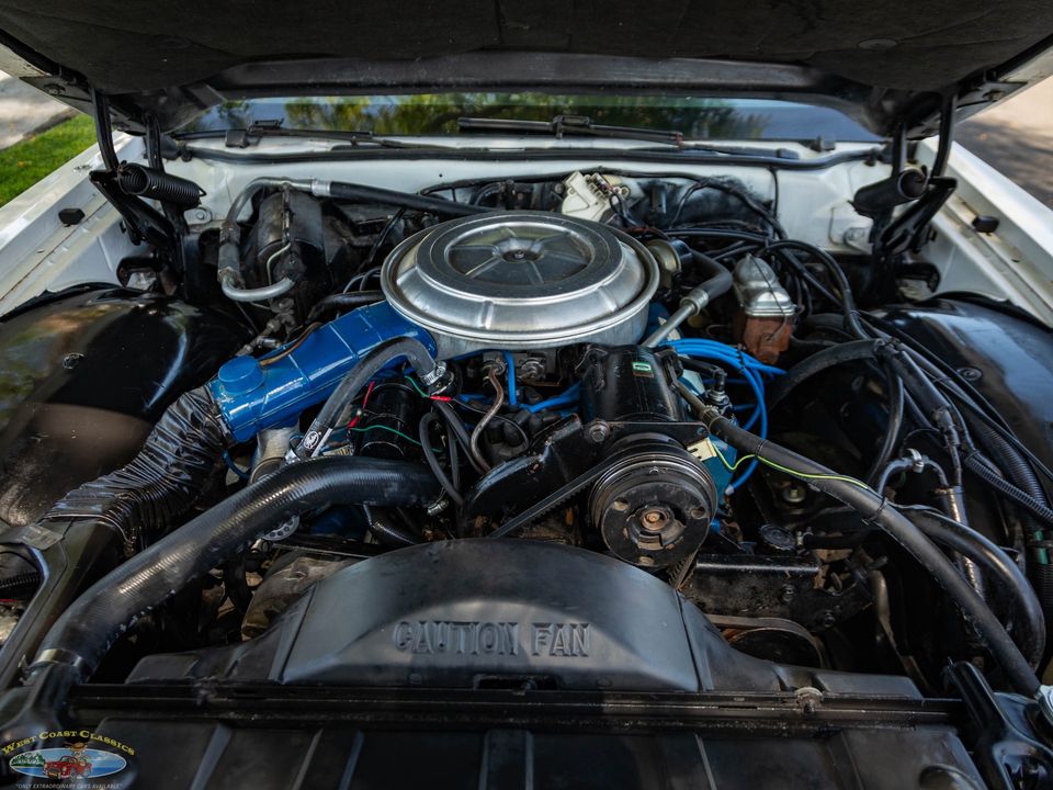 1977 Lincoln Continental Mark V