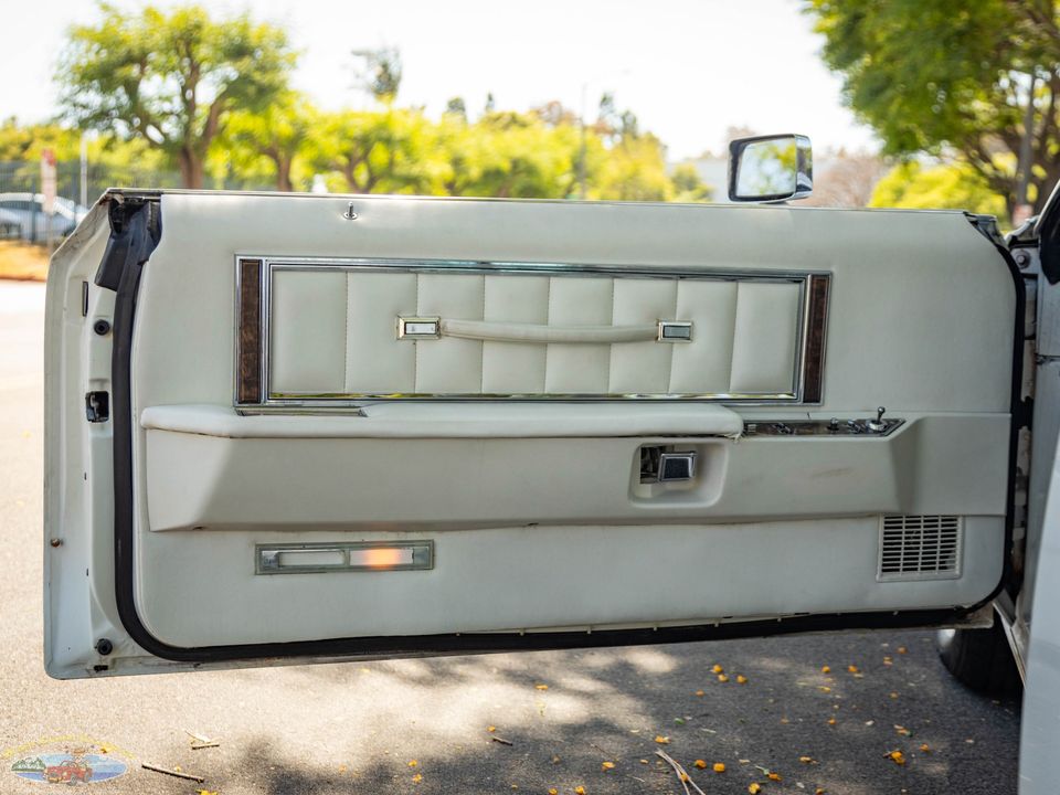1977 Lincoln Continental Mark V