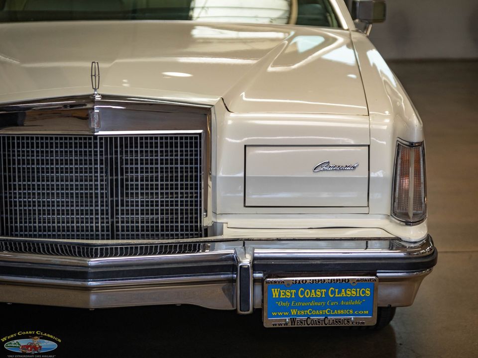 1977 Lincoln Continental Mark V
