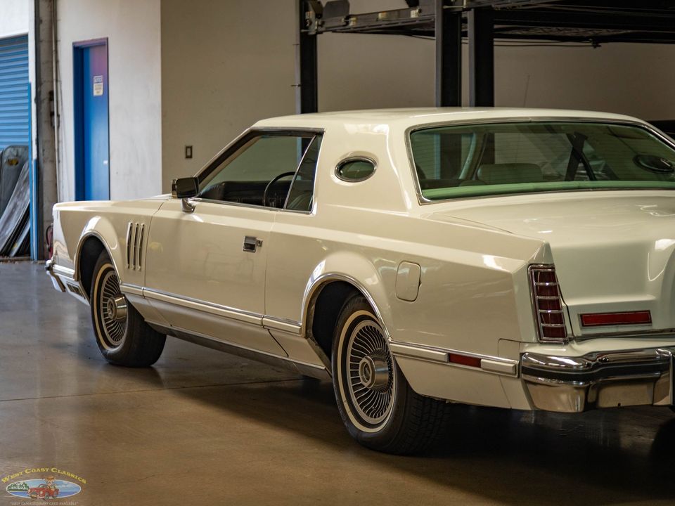 1977 Lincoln Continental Mark V